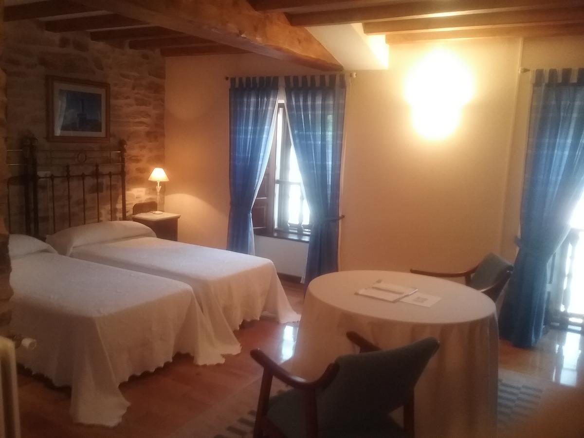 Pensjonat Casa Miguez Quion Zewnętrze zdjęcie